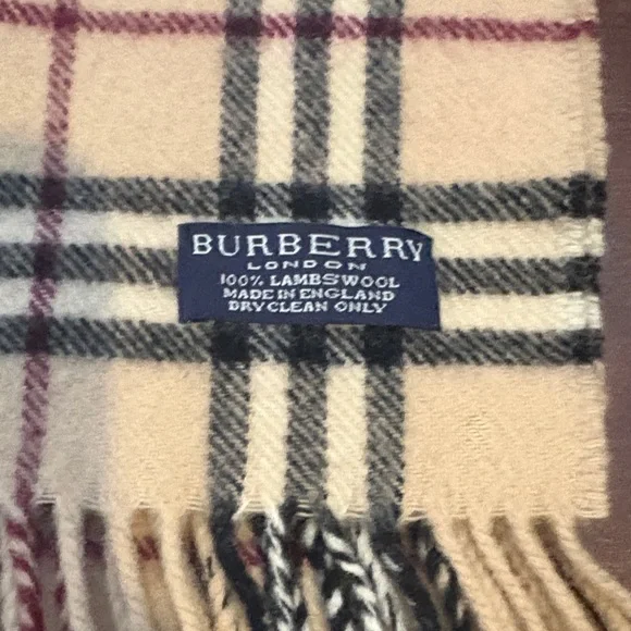 Vintage Burberry Classic Nova Check Pattern Scarf - Picture 3 of 3